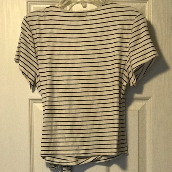Striped crop top - Picture 2 of 2